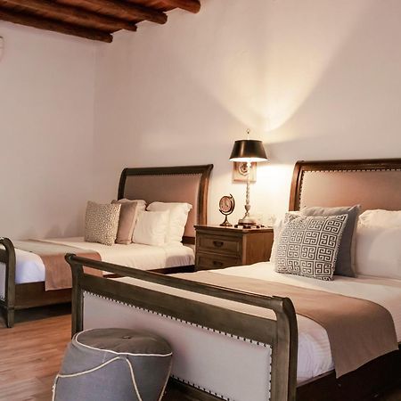 La Casona Del Banco Hotel Boutique 파라스 데 라 푸엔테 외부 사진
